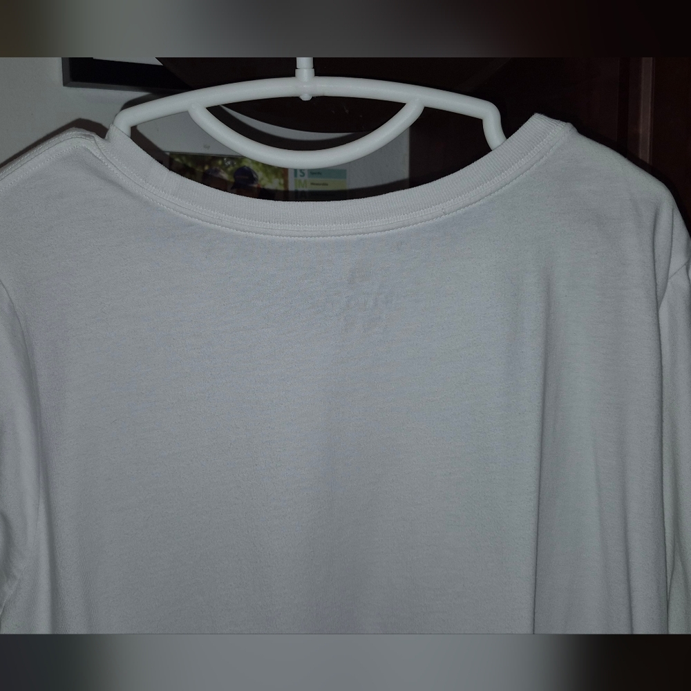 Nike Men's Tee in White with Black Logo - Picture 4 of 6